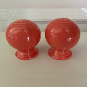 Fiesta P86 Salt & Pepper Retired Persimmon